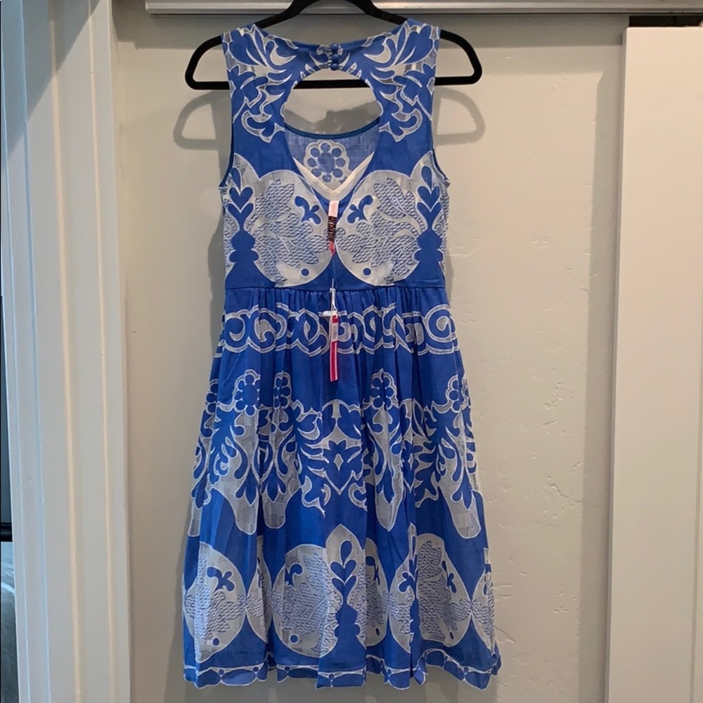 TRACY RESSE DRESS - Picture 2 of 3
